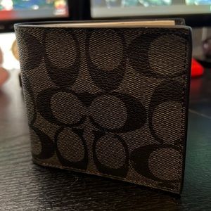 Coach men’s wallet